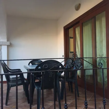 Casa Paese Via Monti Holiday home