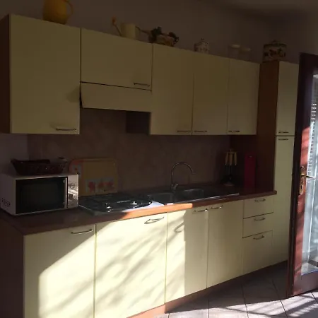 Casa Paese Via Monti Holiday home San Teodoro (Sardinia)