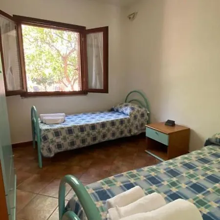 Casa Paese Via Monti Holiday home San Teodoro (Sardinia)