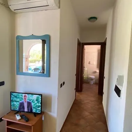 Casa Paese Via Monti Holiday home