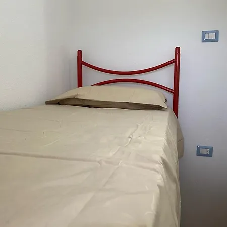 Casa Paese Via Monti Holiday home